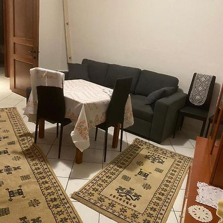 Resi Appartamento ฟลอเรนซ์ ภายนอก รูปภาพ