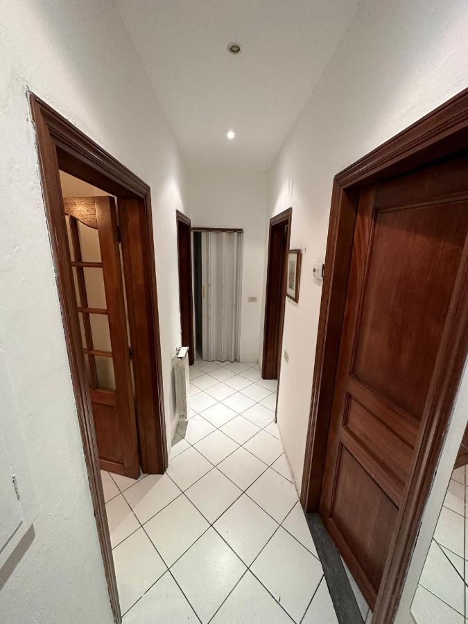Resi Appartamento ฟลอเรนซ์ ภายนอก รูปภาพ